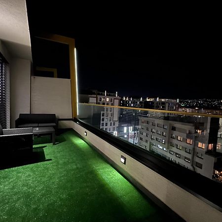 Ferienwohnung Luxury Penthouse SJJ Exterior foto