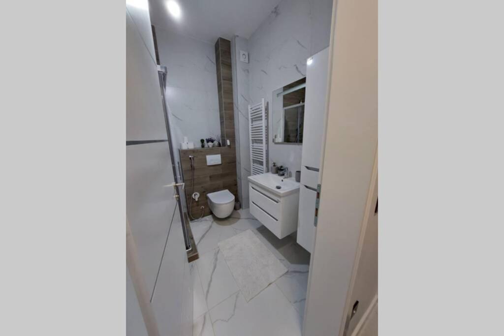 Ferienwohnung Luxury Penthouse SJJ Exterior foto