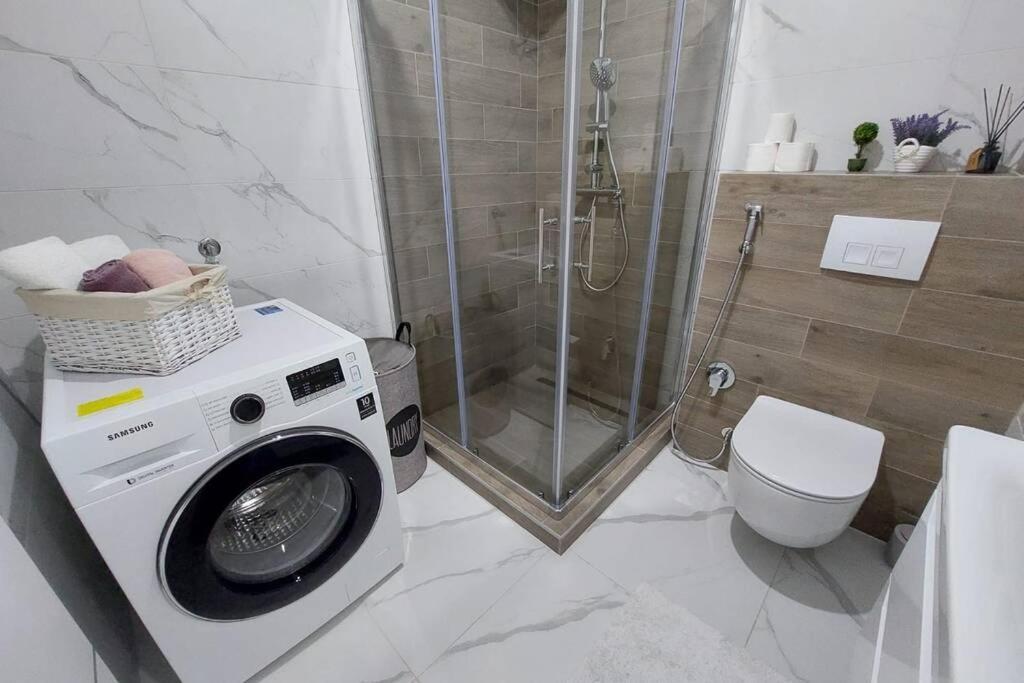Ferienwohnung Luxury Penthouse SJJ Exterior foto