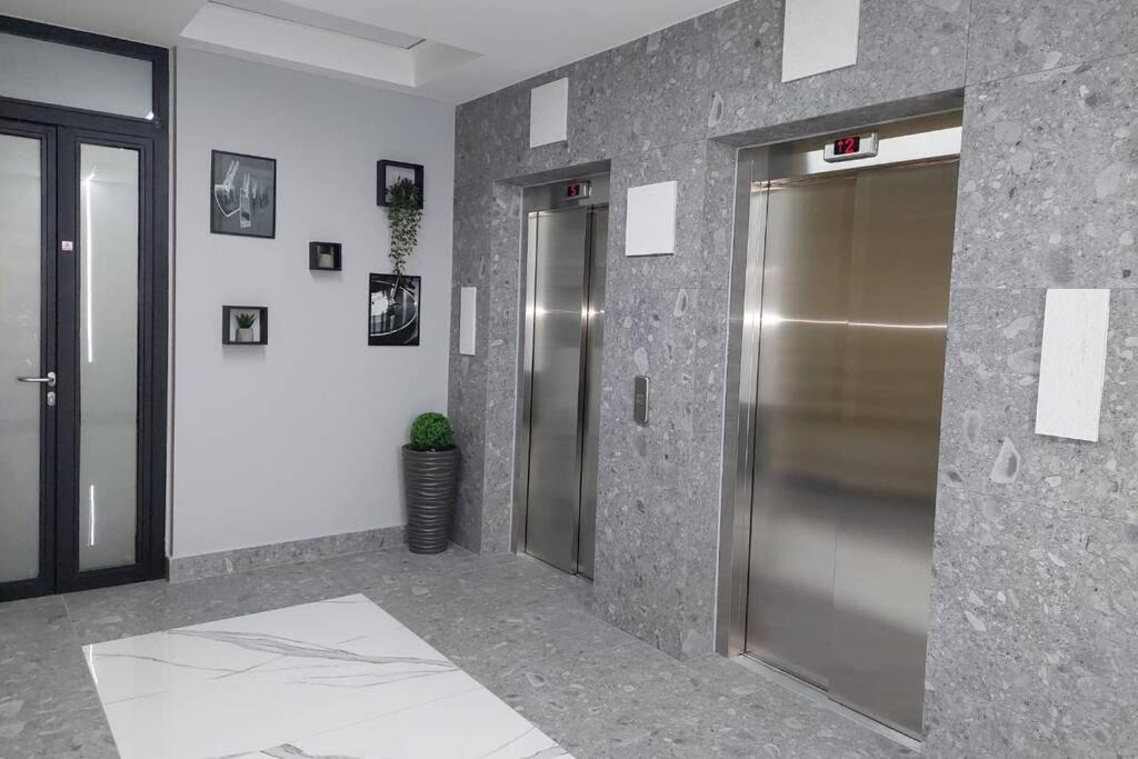 Ferienwohnung Luxury Penthouse SJJ Exterior foto
